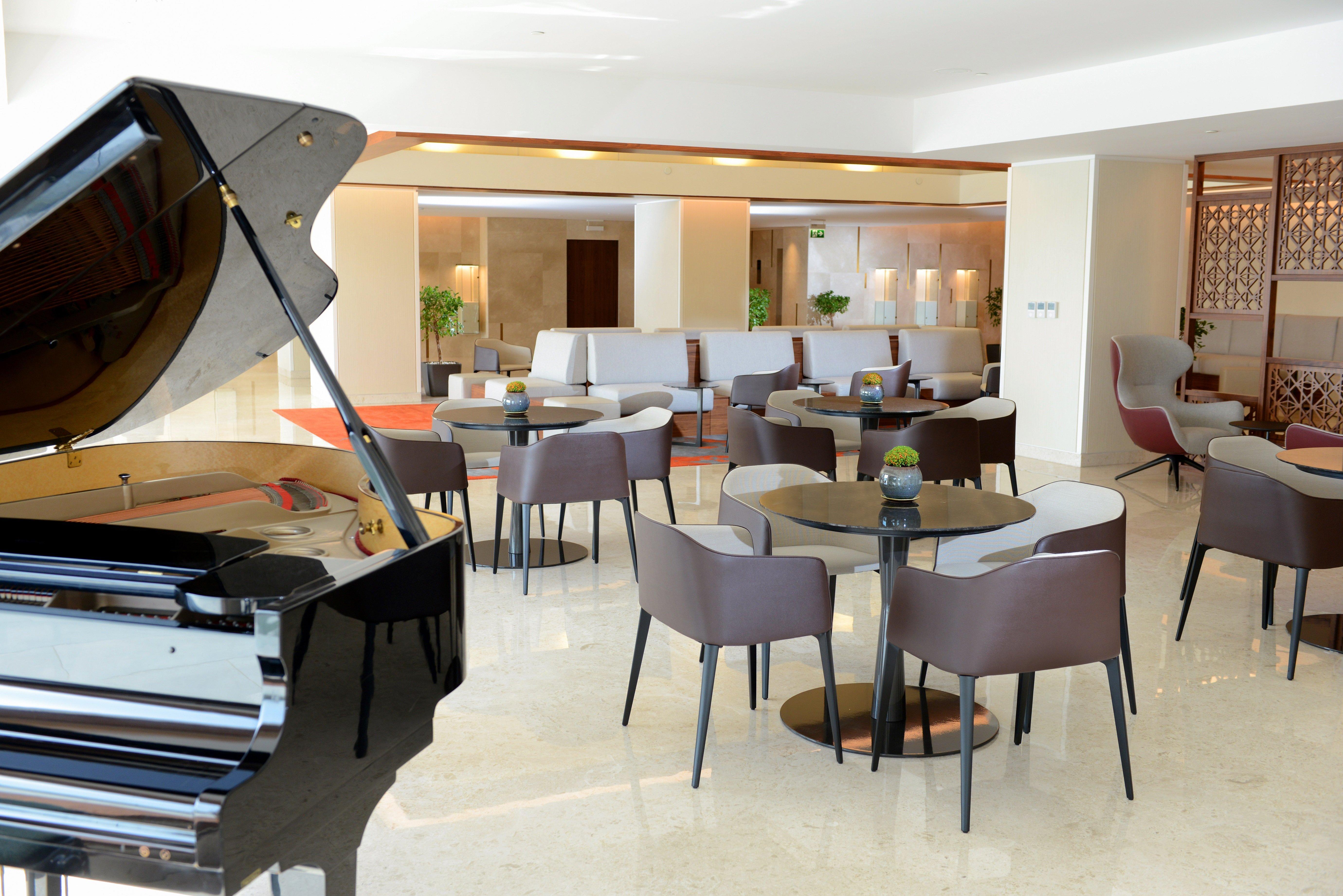 Отель Crowne Plaza Muscat By Ihg Экстерьер фото